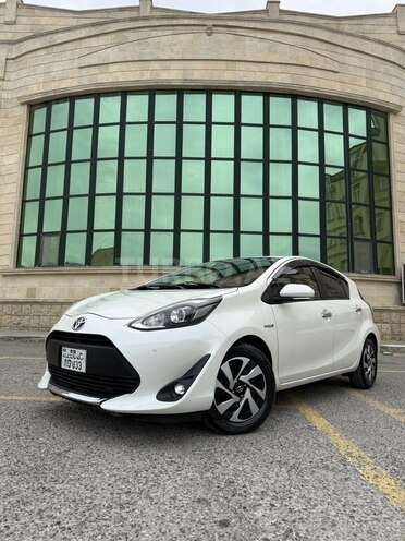 Toyota Aqua 2020, 61,300 km - 1.5 л - Bakı