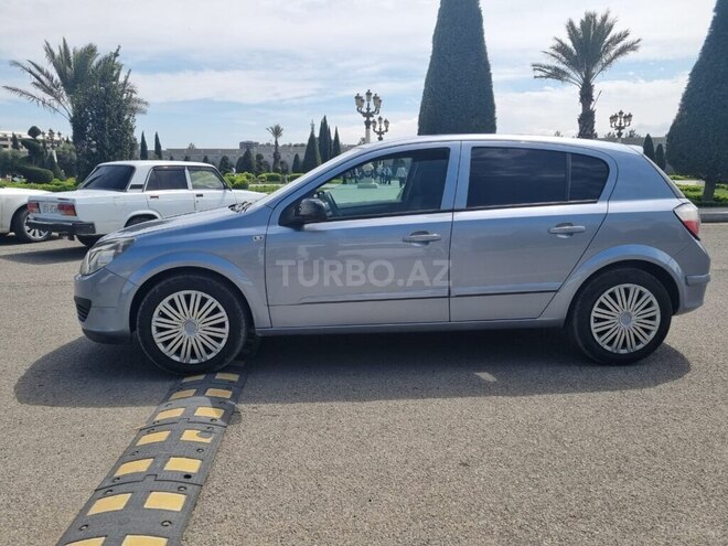 Opel Astra 2006, 280,000 km - 1.4 l - Gəncə