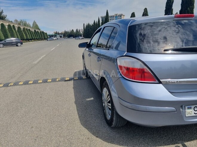 Opel Astra 2006, 280,000 km - 1.4 l - Gəncə