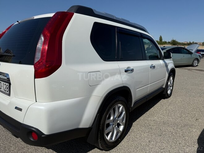 Nissan X-Trail 2013, 210,000 km - 2.5 l - Bakı