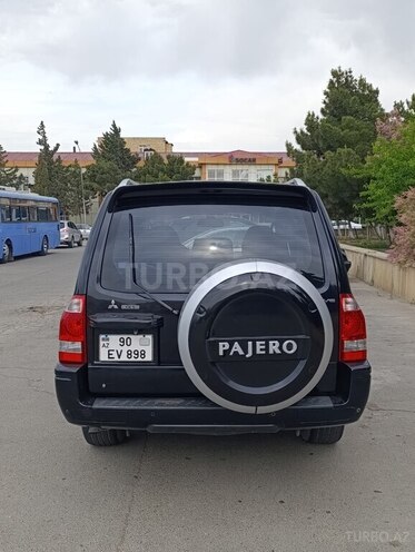 Mitsubishi Pajero 2005, 294,000 km - 3.0 l - Bakı