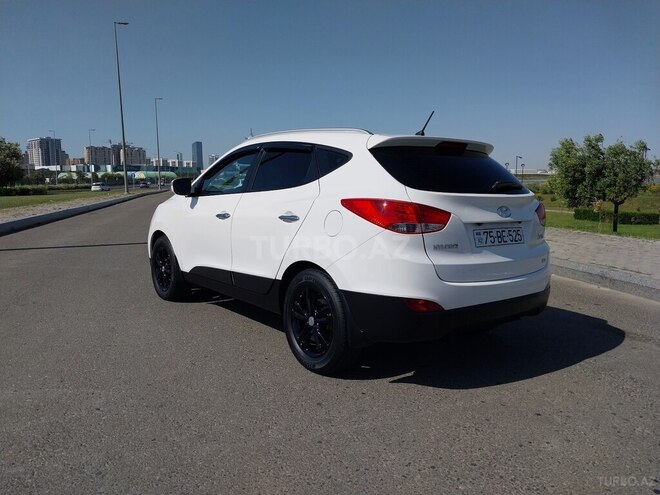Hyundai ix35 2013, 195,950 km - 2.0 l - Bakı