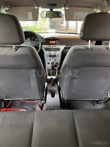 Opel Astra 2009, 202,000 km - 1.4 l - Ağcabədi