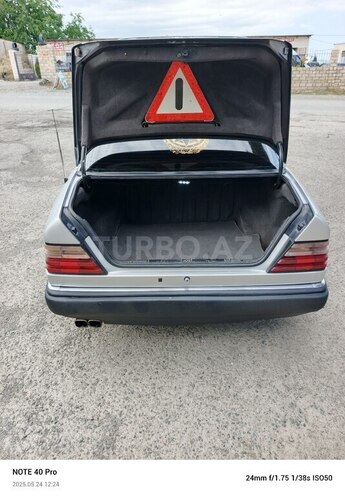 Mercedes E 220 1994, 480,000 km - 2.2 l - Şəmkir