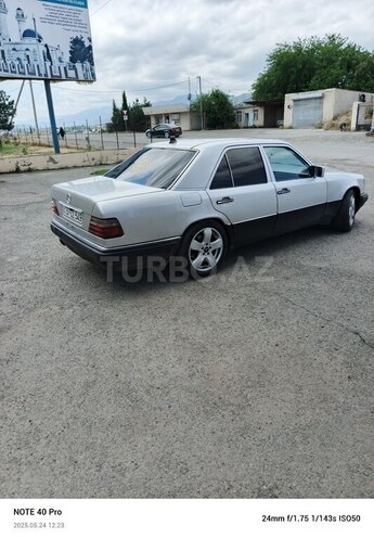 Mercedes E 220 1994, 480,000 km - 2.2 l - Şəmkir