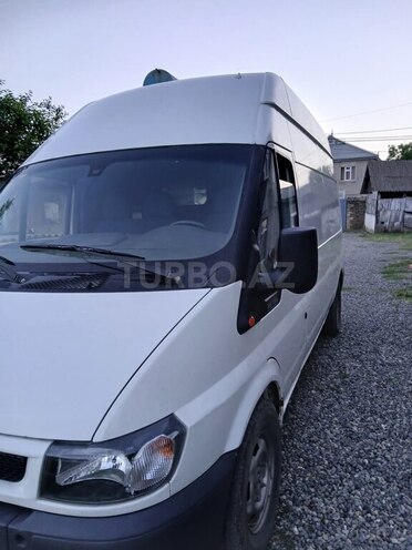 Ford Transit 2003, 400,000 km - 2.4 л - Masallı