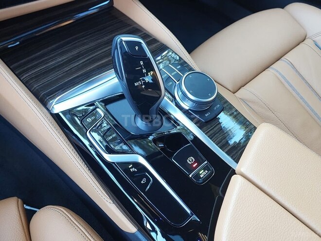 BMW 520 2021, 70,000 km - 2.0 l - Bakı
