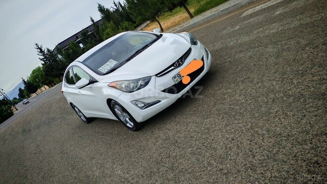 Hyundai Elantra 2013, 200,146 km - 1.8 л - Masallı