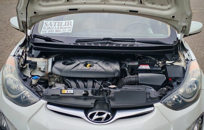 Hyundai Elantra 2013, 200,146 km - 1.8 л - Masallı