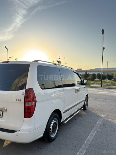 Hyundai H-1 2009, 385,000 km - 2.5 l - Bakı