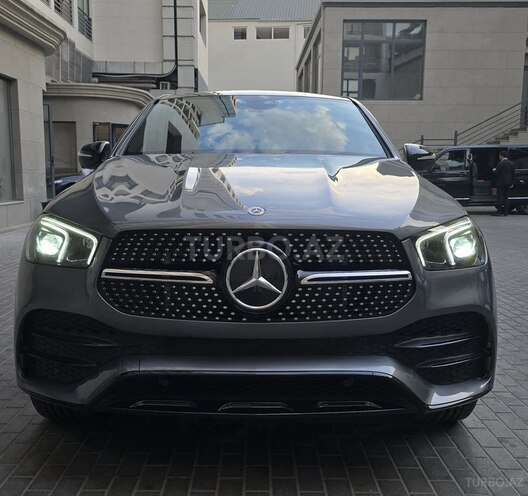 Mercedes  2022, 3,800 km - 3.0 l - Bakı