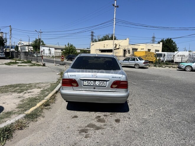 Mercedes E 240 1998, 316,813 km - 2.4 l - Sumqayıt