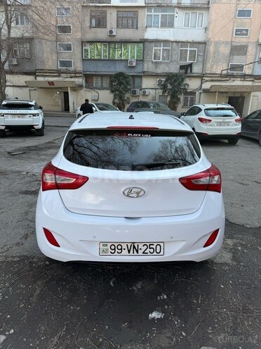 Hyundai i30 2013, 346,000 km - 1.6 l - Bakı