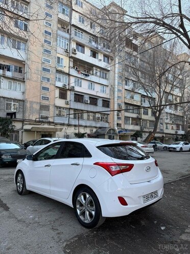 Hyundai i30 2013, 346,000 km - 1.6 l - Bakı