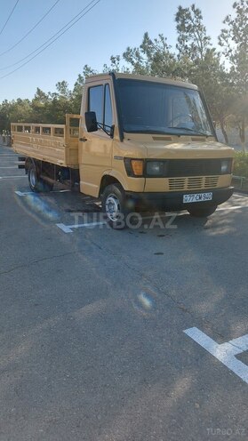 Mercedes 208 D 1994, 111,111 km - 2.3 л - Bakı