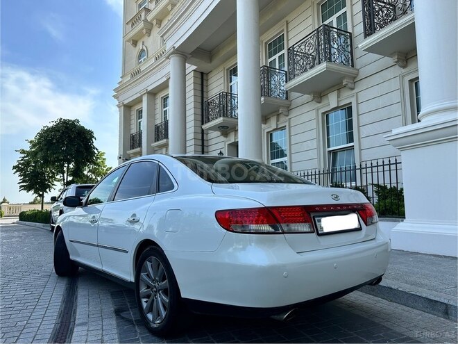 Hyundai Grandeur 2009, 193,000 km - 2.7 l - Bakı