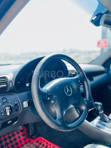 Mercedes C 200 2001, 287,643 km - 2.0 l - Bakı