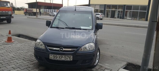 Opel Combo 2006, 260,000 km - 1.4 l - Şəki