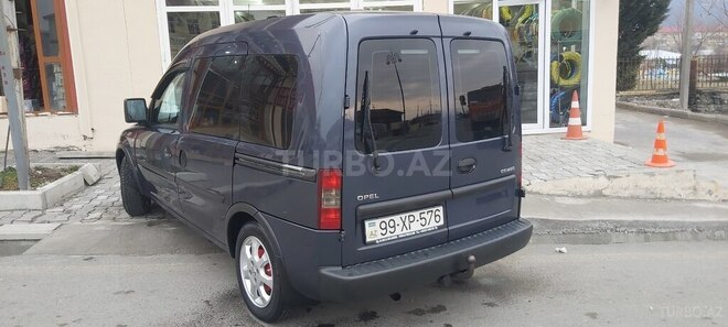 Opel Combo 2006, 260,000 km - 1.4 l - Şəki