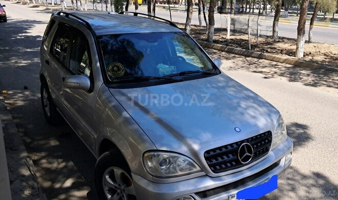 Mercedes ML 270 4MATIC 2003, 422,388 km - 2.7 л - Sumqayıt