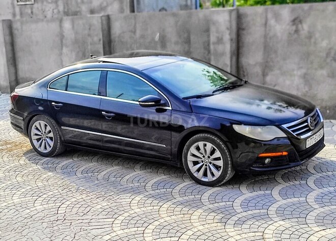 Volkswagen Passat CC-10
