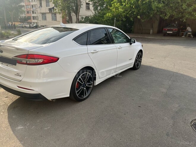 Ford Fusion (North America) 2019, 160,000 km - 2.0 l - Bakı