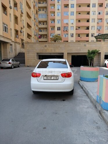 Hyundai Elantra 2009, 290,000 km - 2.0 l - Bakı