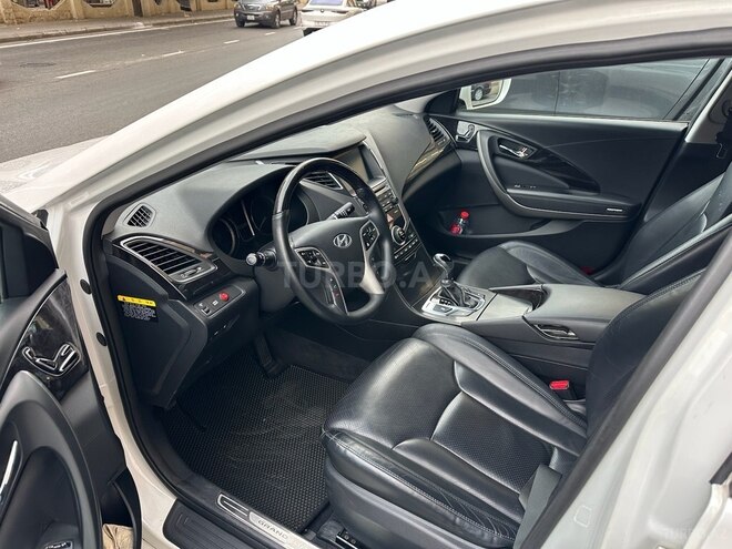 Hyundai Grandeur 2015, 182,566 km - 2.2 l - Bakı