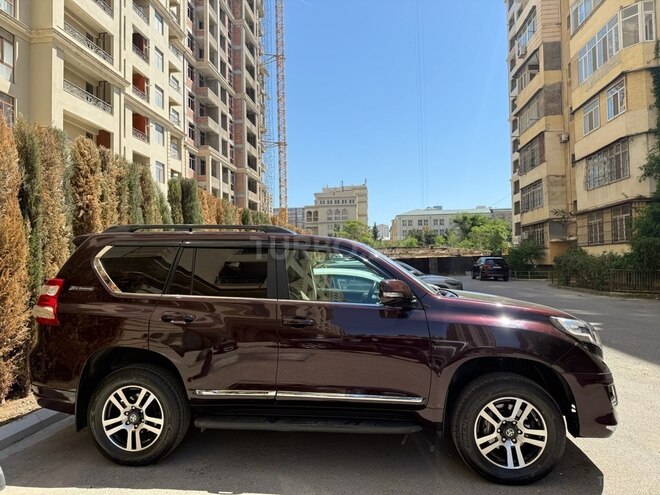 Toyota Land Cruiser Prado 2011, 244,000 km - 2.7 l - Bakı