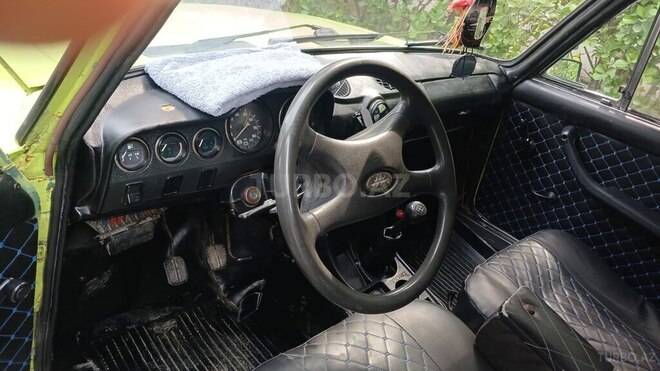 LADA (VAZ) 2106 1982, 200,000 km - 1.5 l - Bakı