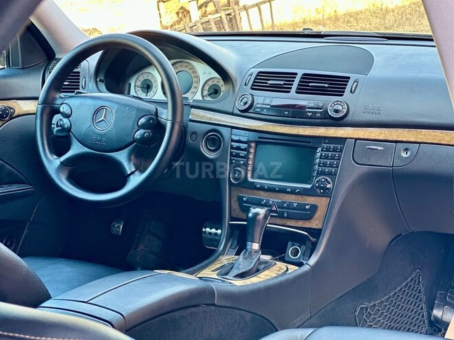 Mercedes E 280 2006, 299,000 km - 3.0 l - Xırdalan