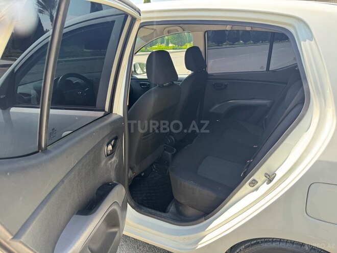 Hyundai i10 2011, 176,000 km - 1.2 l - Gəncə
