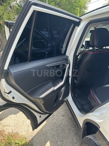 Toyota RAV4 2021, 22,750 km - 2.0 l - Bakı