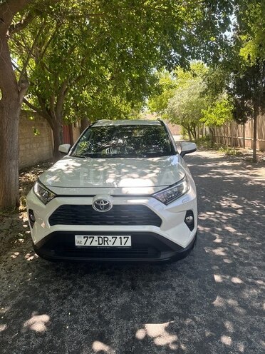 Toyota RAV4 2021, 22,750 km - 2.0 l - Bakı