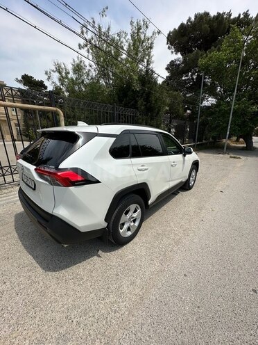 Toyota RAV4 2021, 22,750 km - 2.0 l - Bakı