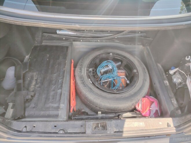 Mercedes E 270 2001, 150,000 km - 2.7 л - Bakı