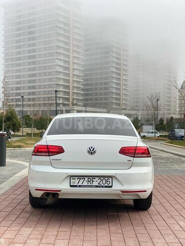 Volkswagen Passat 2017, 96,000 km - 1.8 l - Bakı