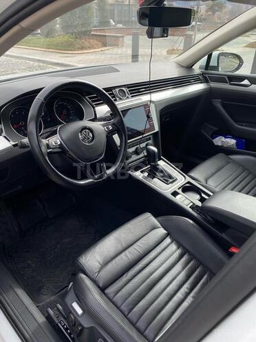 Volkswagen Passat 2017, 96,000 km - 1.8 l - Bakı