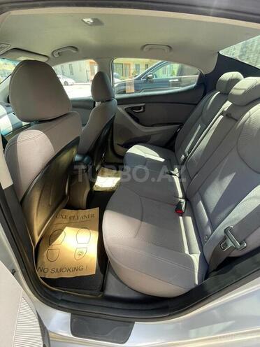 Hyundai Elantra 2015, 160,934 km - 1.8 л - Bakı