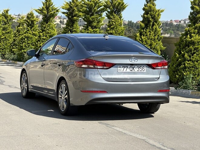 Hyundai Elantra 2016, 82,750 km - 2.0 l - Bakı