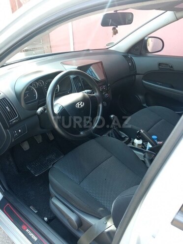Hyundai i30 2009, 220,000 km - 1.4 л - Bakı
