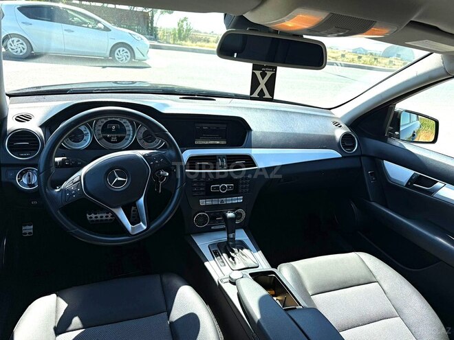 Mercedes C 250 2013, 136,077 km - 1.8 л - Bakı