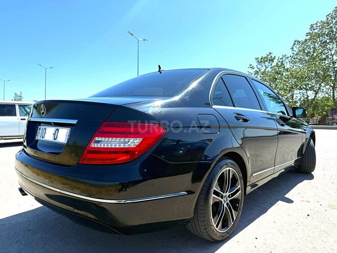 Mercedes C 250 2013, 136,077 km - 1.8 л - Bakı