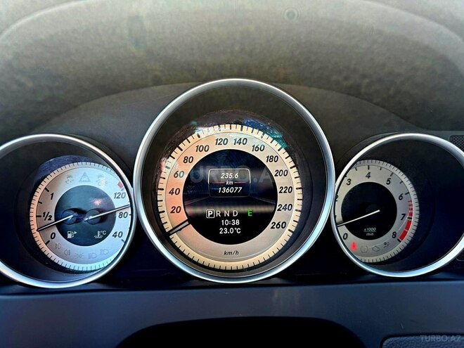 Mercedes C 250 2013, 136,077 km - 1.8 л - Bakı