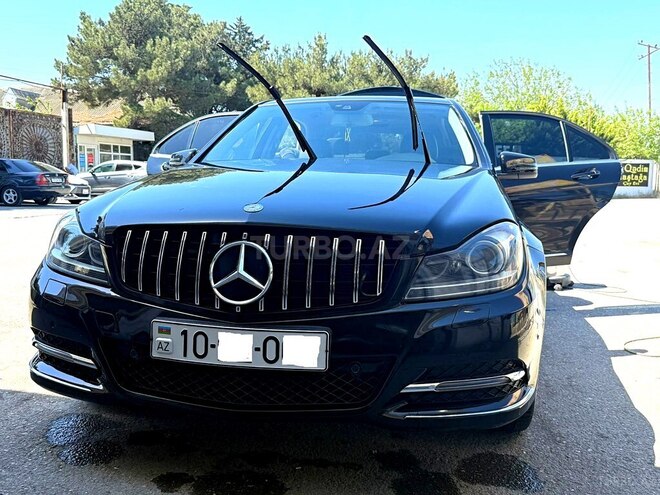 Mercedes C 250 2013, 136,077 km - 1.8 л - Bakı