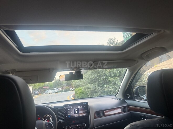 Mitsubishi Outlander 2014, 223,000 km - 3.0 l - Bakı