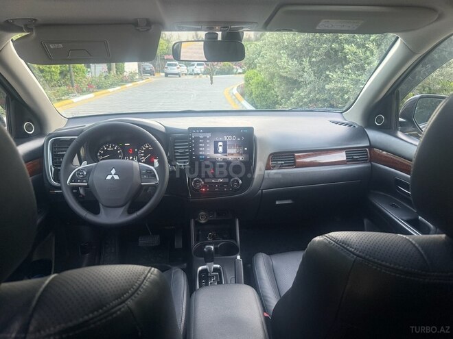 Mitsubishi Outlander 2014, 223,000 km - 3.0 l - Bakı