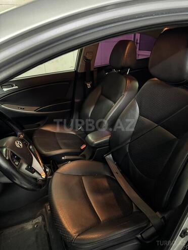 Hyundai Accent 2015, 232,000 km - 1.6 l - Bakı