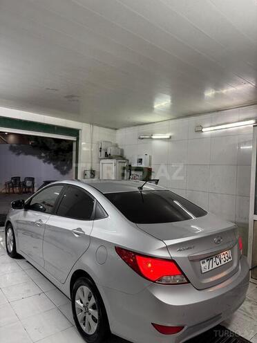 Hyundai Accent 2015, 232,000 km - 1.6 l - Bakı
