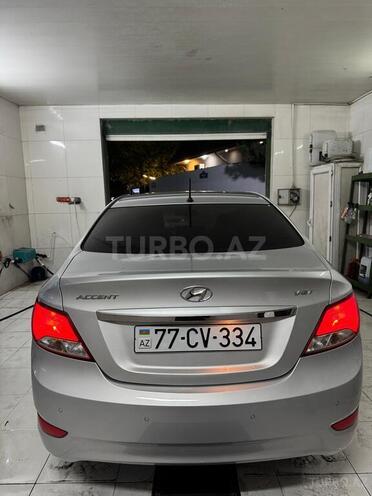 Hyundai Accent 2015, 232,000 km - 1.6 l - Bakı